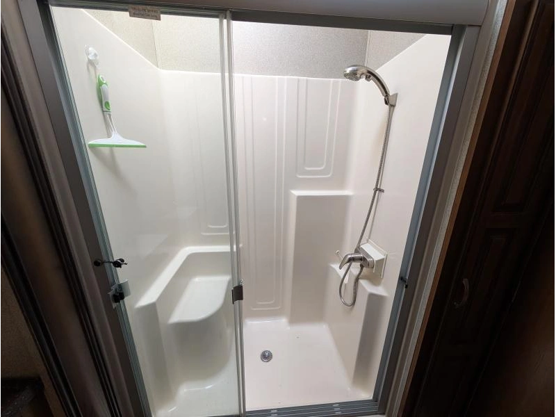 Forest River Cedar Creek 38fl 2019 alt