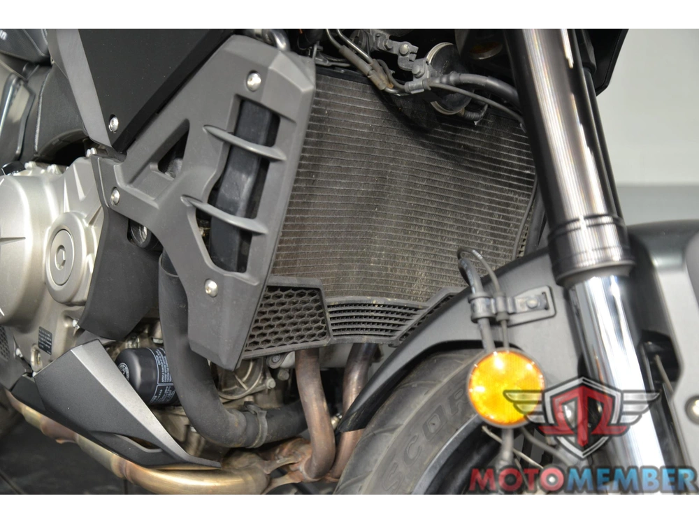2016 Honda Vfr1200x alt