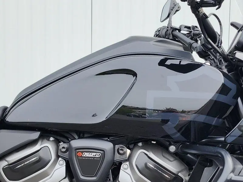 2022 Harley-Davidson RA1250S - Pan America™ 1250 Special thumbnail 4