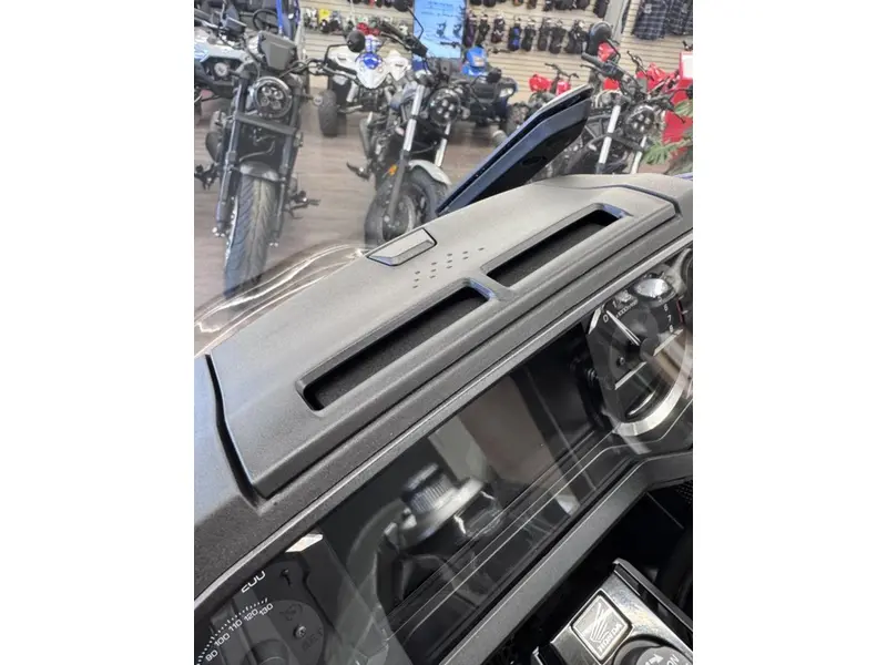 2026 Honda Gold Wing Tour thumbnail 33