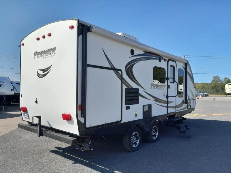 Keystone Rv Bullet 22rbp 2014 alt
