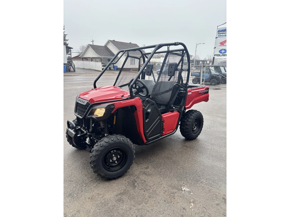 Honda Pioneer 520 2026 alt