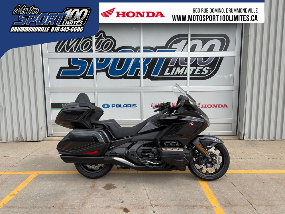 2026 Honda Gold Wing Tour alt