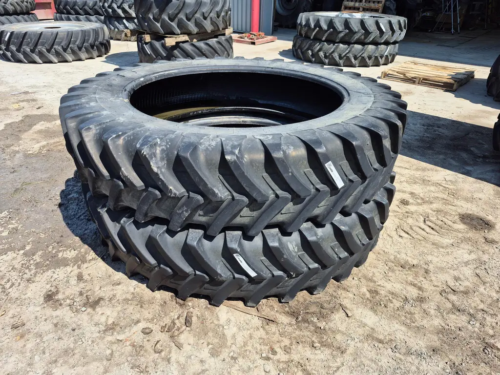 2020 MICHELIN 380/90R46