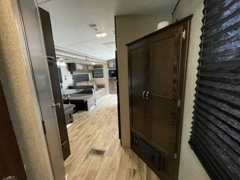 Keystone Rv Springdale 38bh 2019 alt