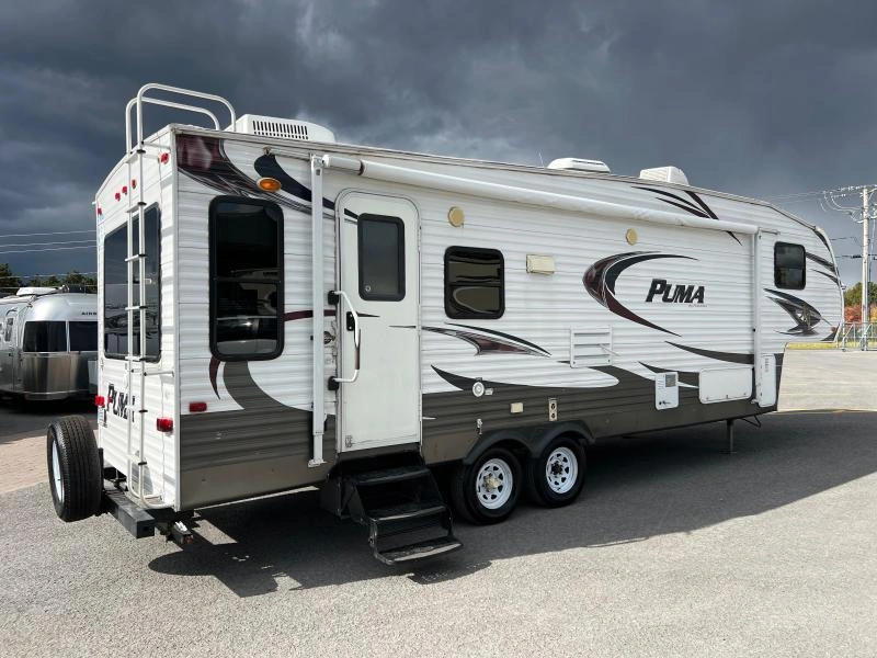 2014 Palomino Puma 276rlss alt