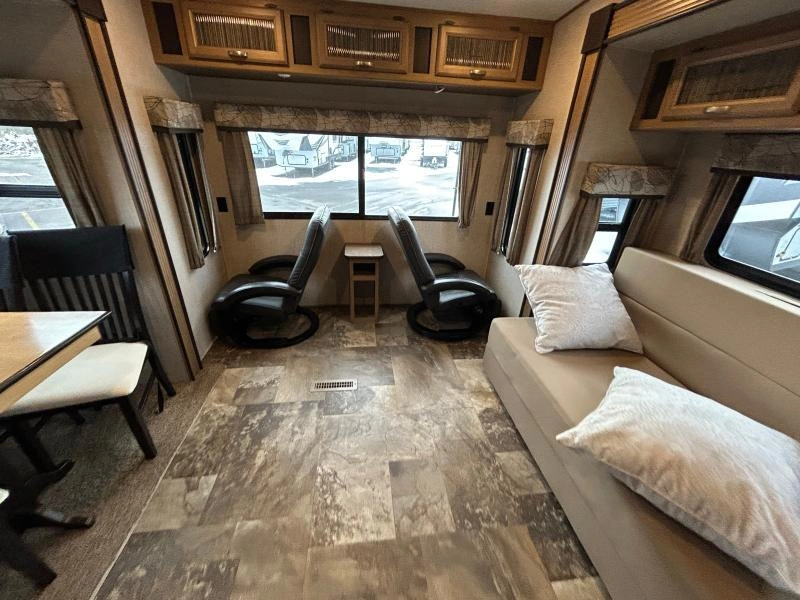 Crossroads Cruiser 28se 2016 alt