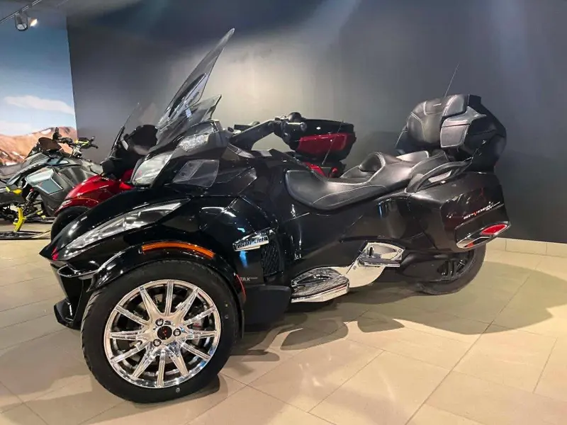 Can-Am RT LIMITED USED 2015