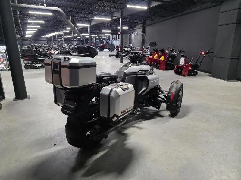 2025 Can-Am SPYDER CANYON XT thumbnail 5