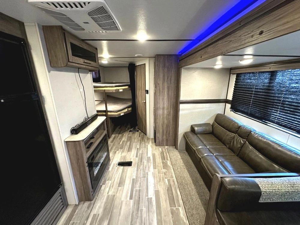 Crossroads Rv 280bh Zinger 2020 alt