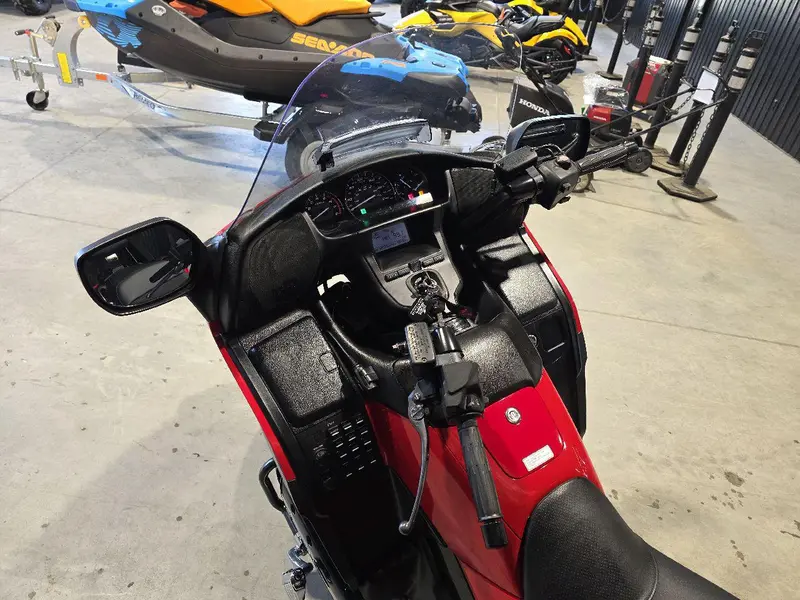 2014 Honda GL1800B F6B thumbnail 9