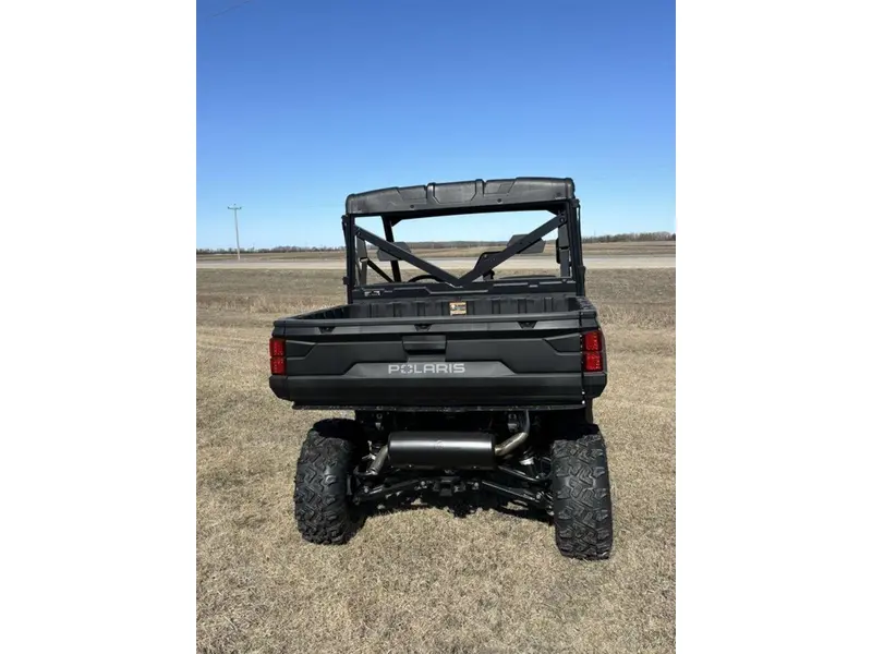 2026 Polaris Ranger 1000 Premium thumbnail 4