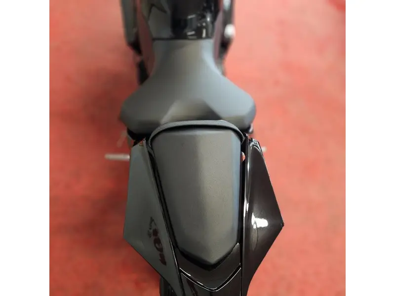 2026 Yamaha YZF R7 thumbnail 17