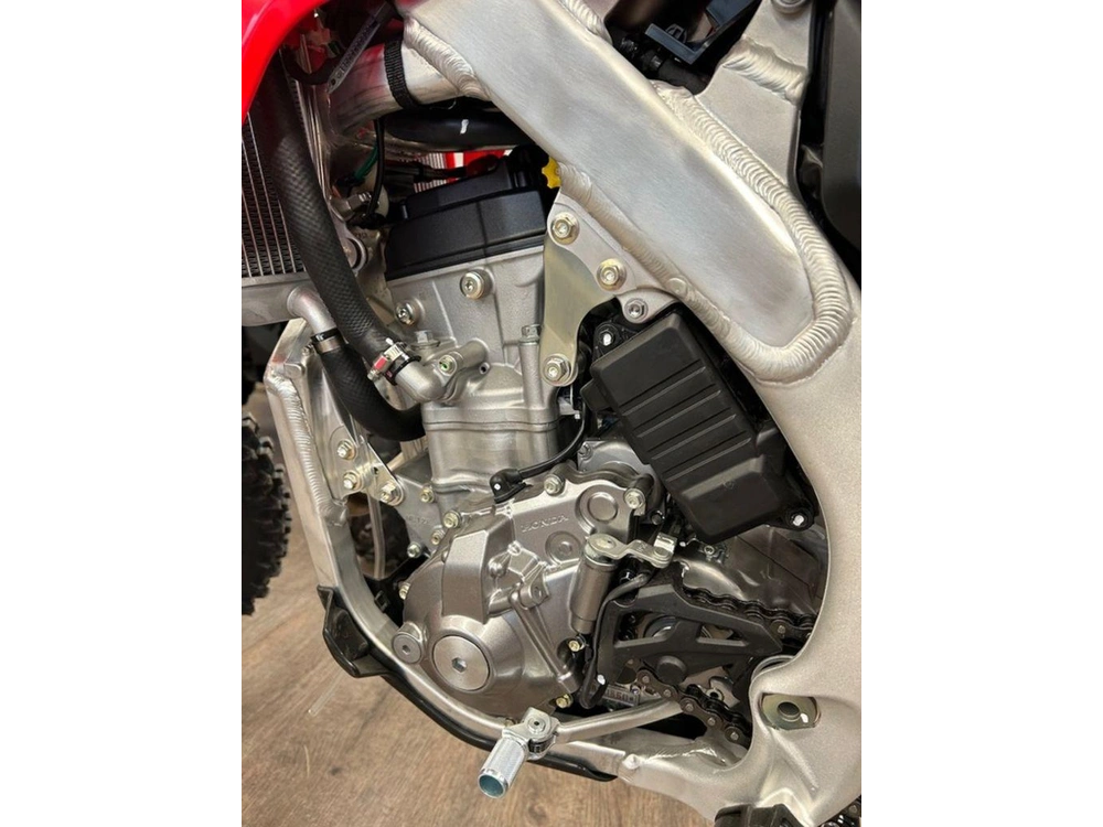 2026 Honda Crf250r alt