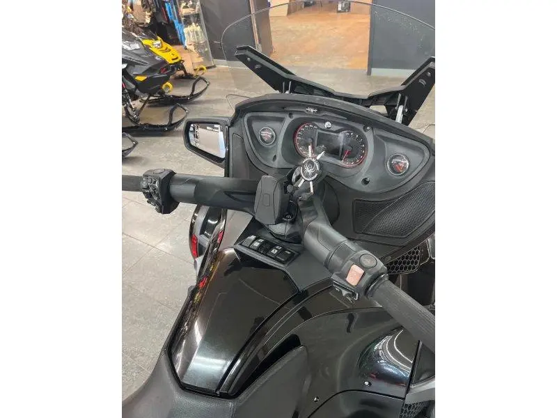 Can-Am SPYDER RT-S SPECIAL S(SE6) N 2016