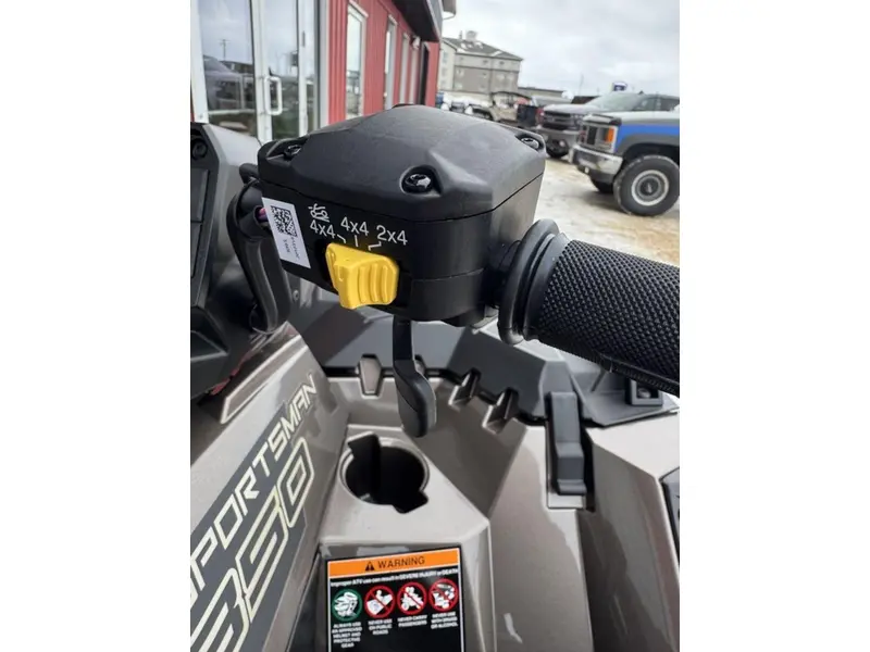 2026 Polaris Sportsman 850 Trail Onyx Black thumbnail 8