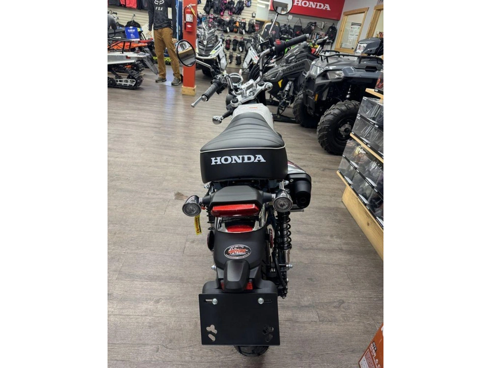 2025 Honda Monkey Abs alt