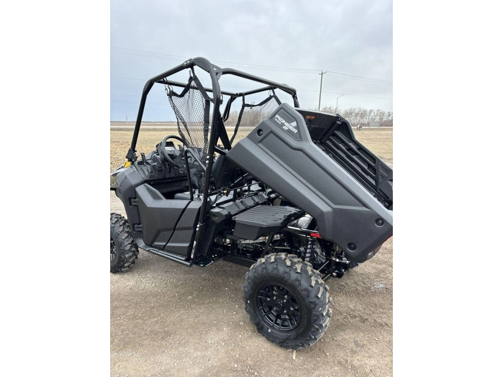 2026 Honda Pioneer 700-2p Dlx alt