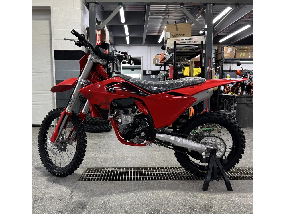 2026 Gasgas Mc 250f alt