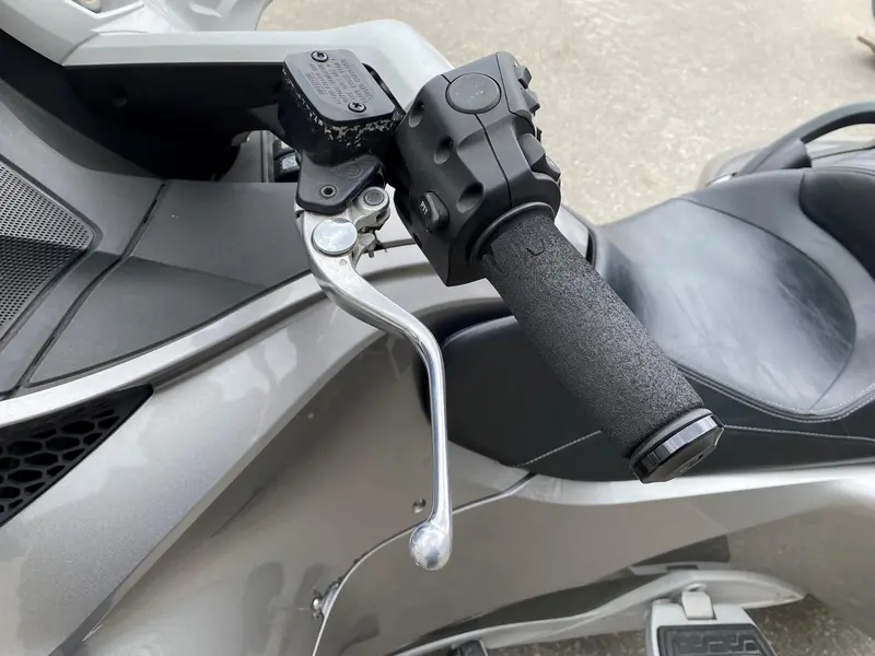 Can-Am Spyder RT SM5 2011
