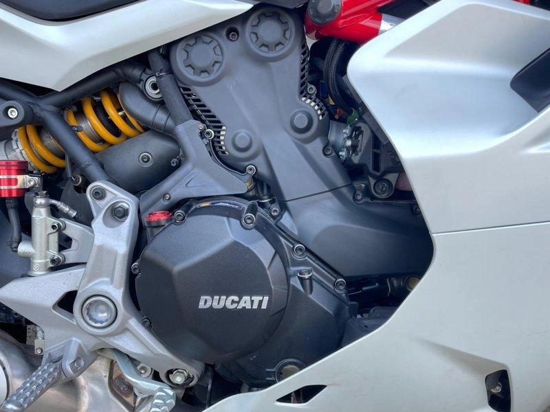 2021 Ducati Supersport S 950 alt