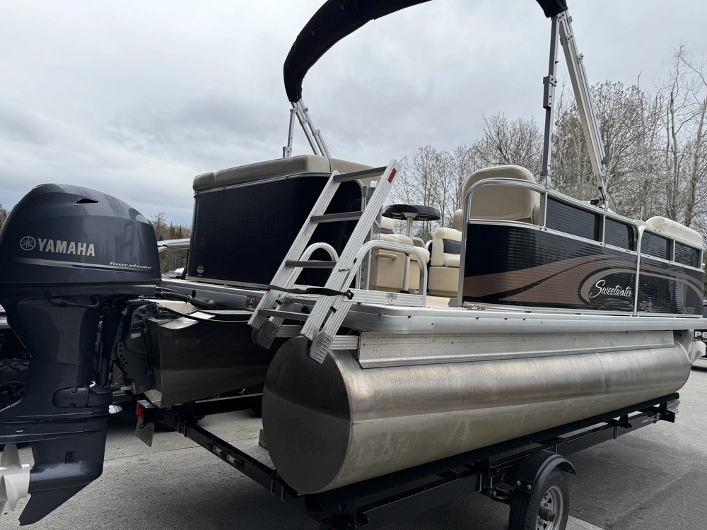 2014 Other Sweetwater 1880 W/50hp Yamaha Fourstroke alt