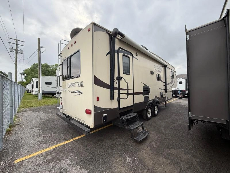2015 Gulfstream Canyon Trail 27frld alt