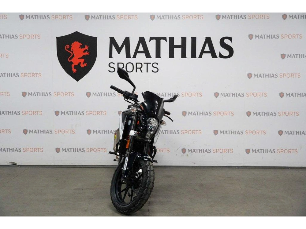 2016 Ktm 390 Duke alt