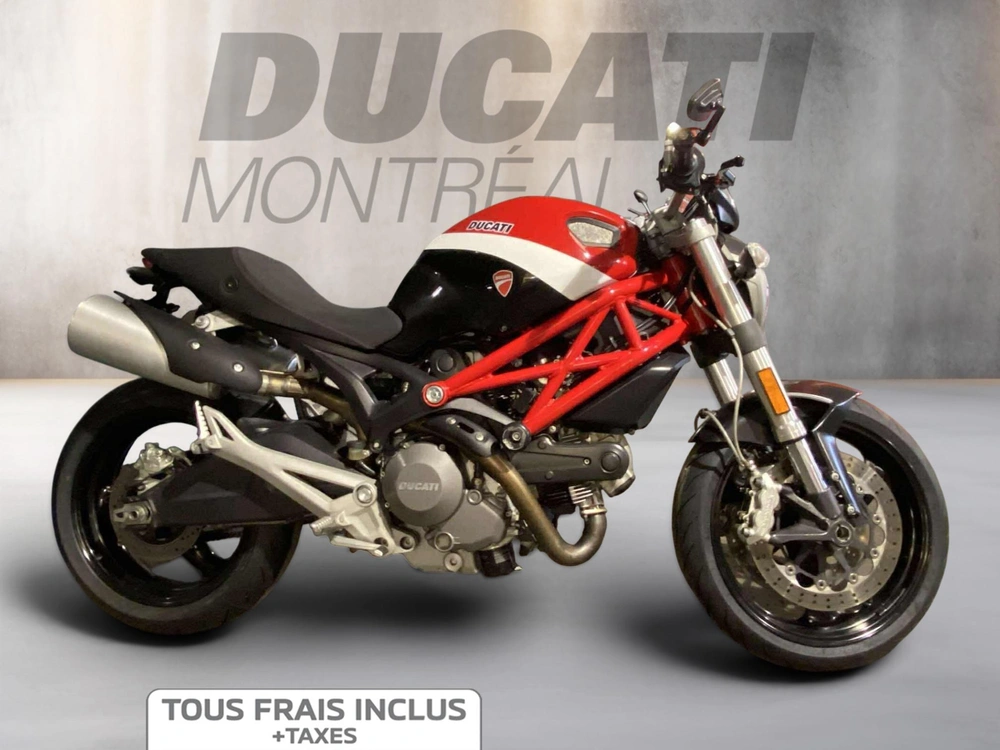 Ducati Monster 696 2010 alt