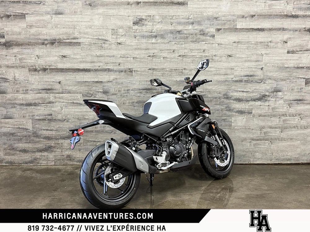 2025 Cfmoto 450nk Blanc alt