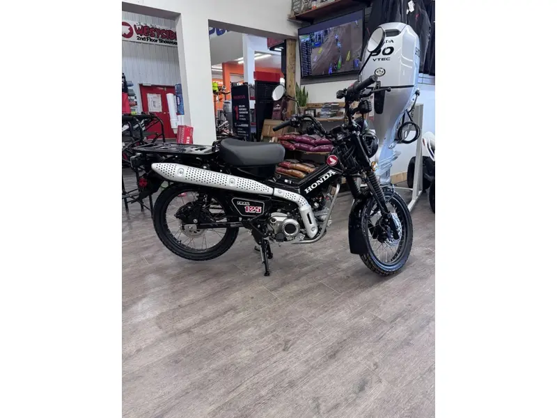 2026 Honda Trail 125 thumbnail 10