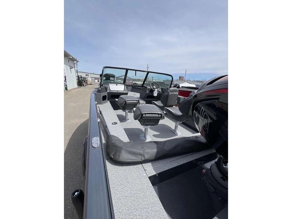 2026 Lund Boat Co 1800 Explorer Sport alt