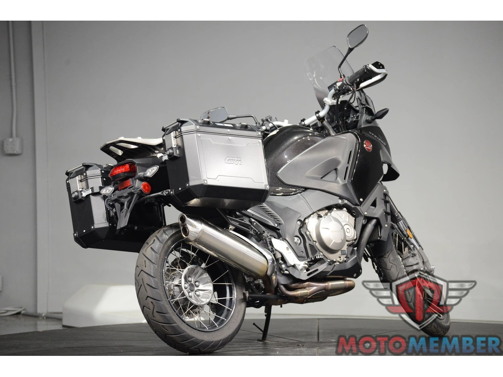 2016 Honda Vfr1200x alt