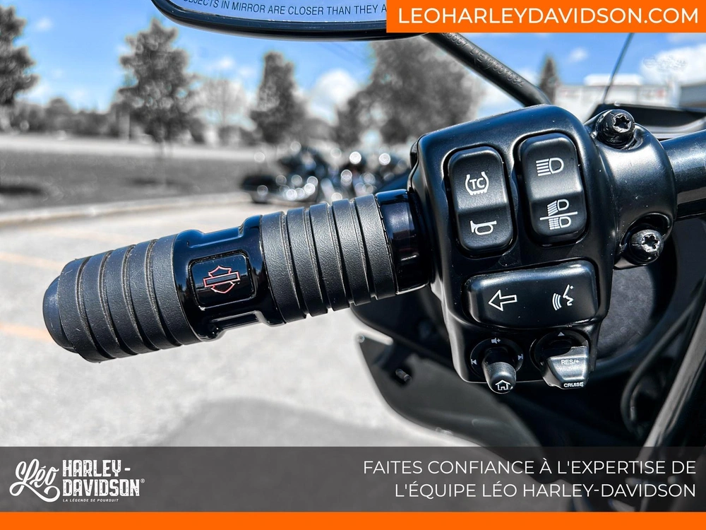 Harley-davidson Flhtcutg Tri Glide Ultra 2025 alt