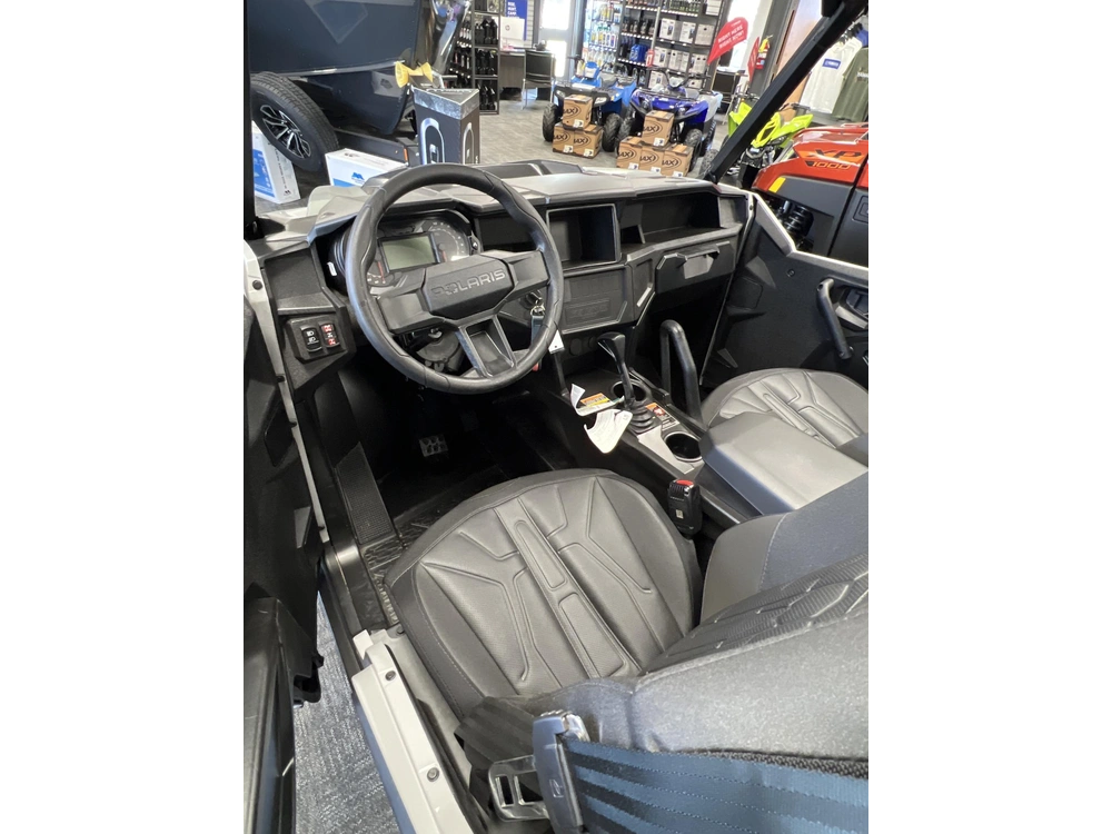 2026 Polaris General Sport alt