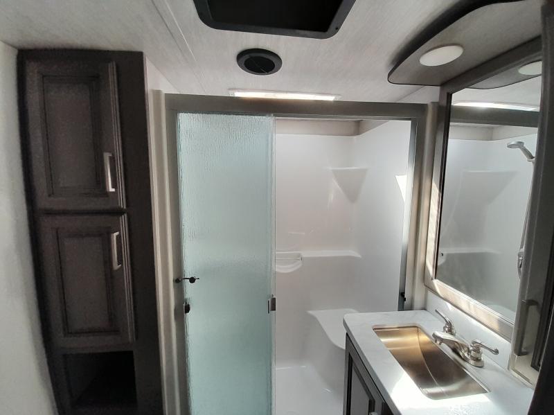 2021 Keystone RV Montana thumbnail 33