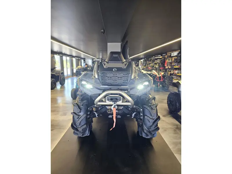 Can-Am OUTLANDER XMR 850 2026