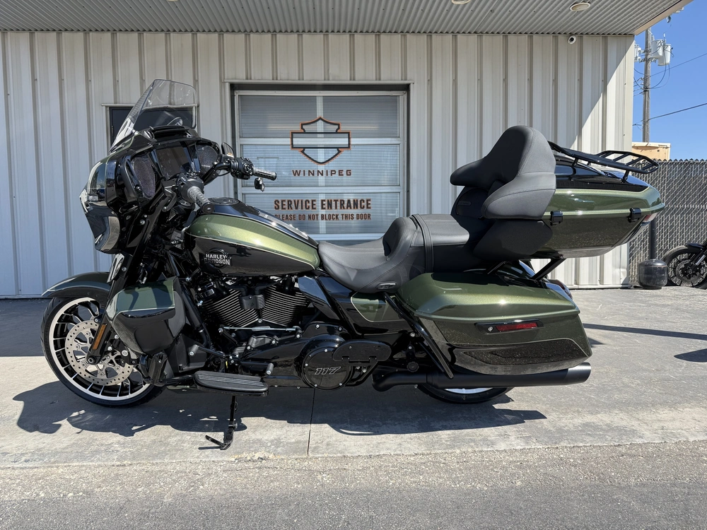 2026 Harley-davidson Street Glide Limited alt