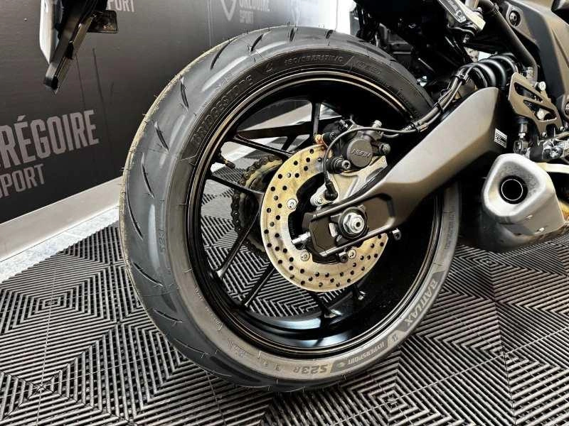 Yamaha Yzf-r7 70e Anniversaire 2026 alt