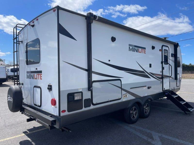Forest River Rockwood Mini Lite 2506s 2022 alt
