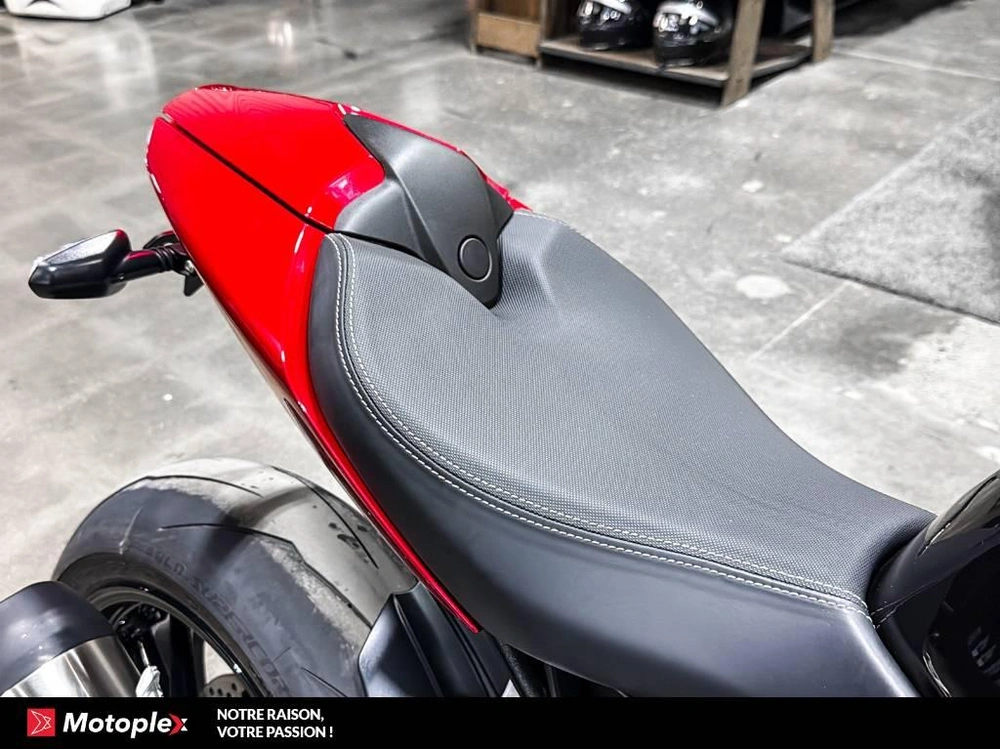 Triumph Speed Triple Rr 2023 alt