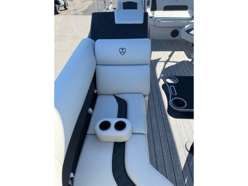 2026 Armada Drakkar 23sb 3t alt