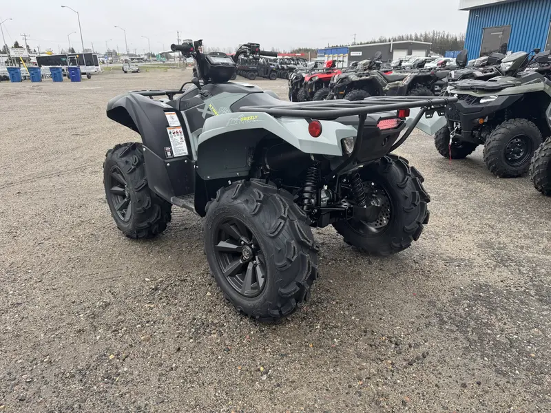 2026 Yamaha GRIZZLY 700 EPS XTR,GREY/BLK thumbnail 3