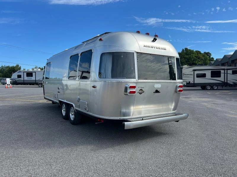 Airstream Flying Cloud 25fb 2023 alt