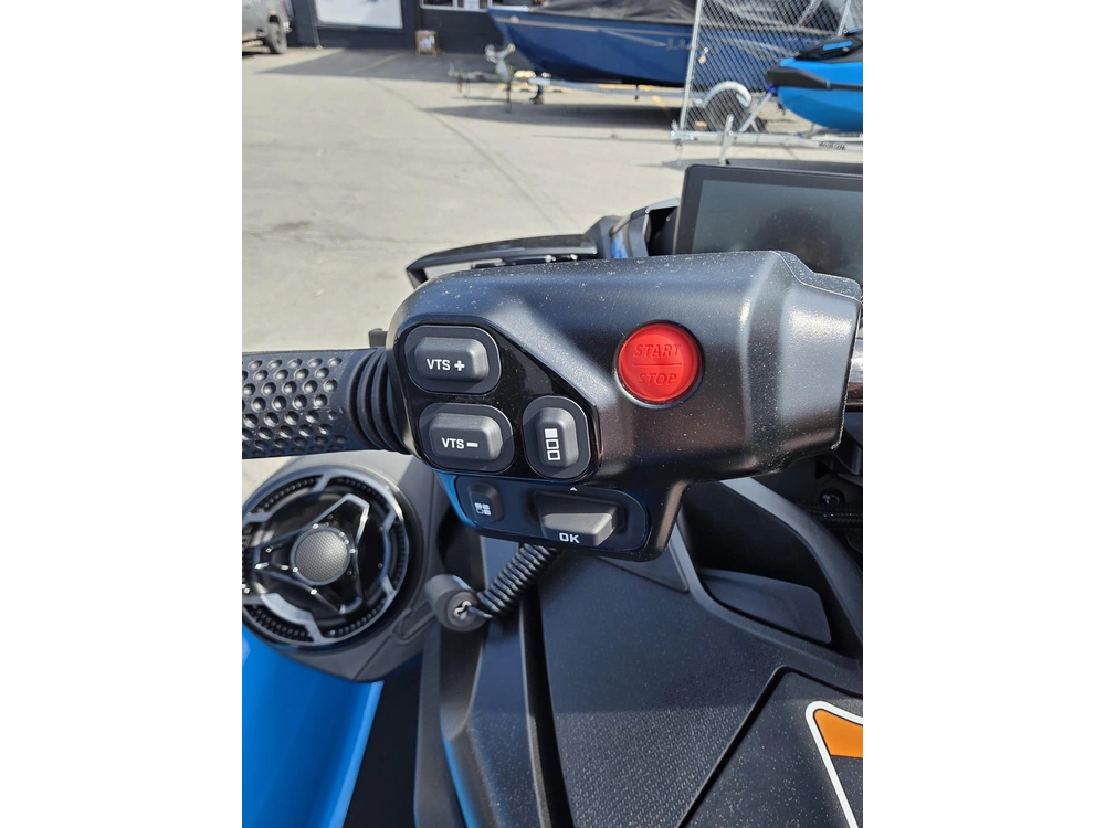 2026 Sea-doo Rxt X 325 W/ Audio Ibr