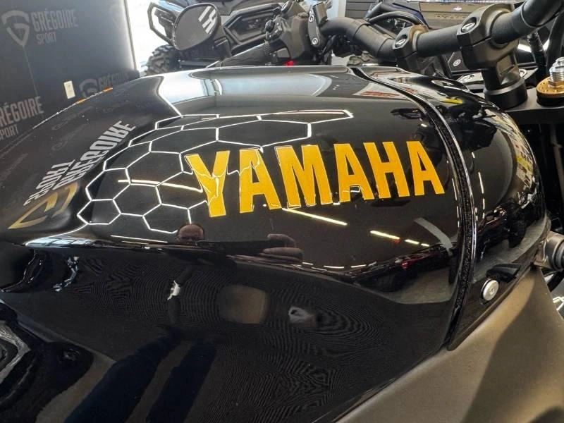 2026 Yamaha Xsr900 alt
