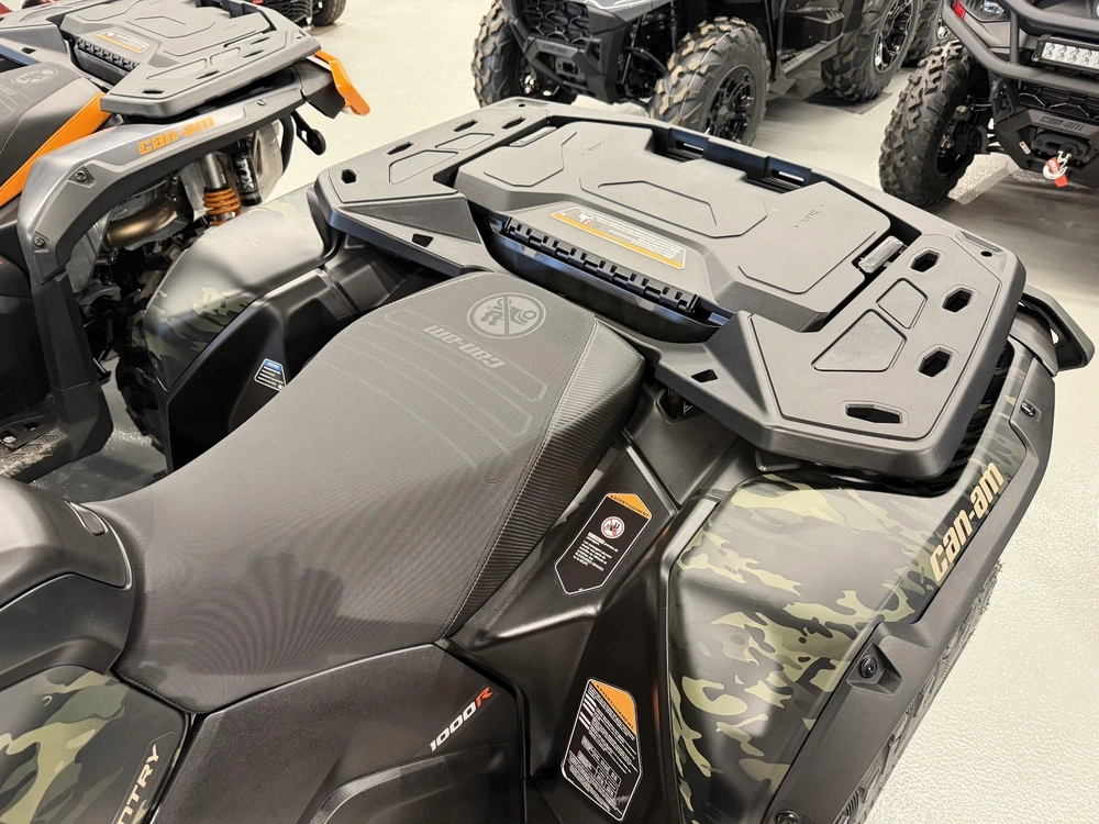 Can-am Outlander Backcountry 1000r 2026 alt
