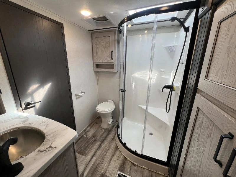 Keystone Rv Montana 295rl 2023 alt