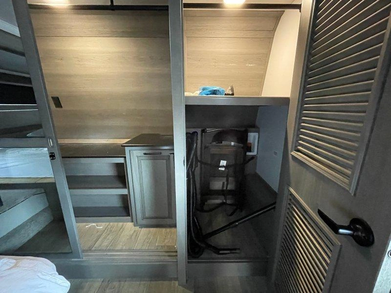 Keystone Rv Montana 3231ck 2022 alt