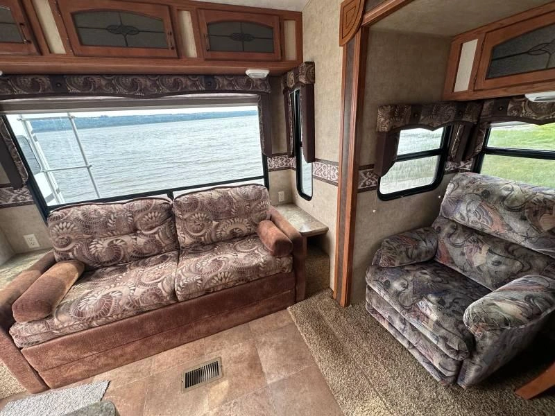 2013 Palomino Sabre 250rlfd alt